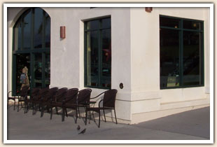 Joe Momma's Coffee outdoor seating
